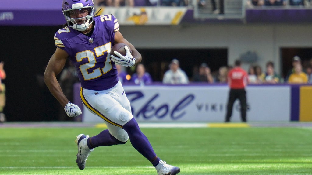 Vikings return RB Jordan Mason from injured reserve after broken thumb kept him out last 4 games — WCCO / CBS Minnesota, Belvedere Sports news