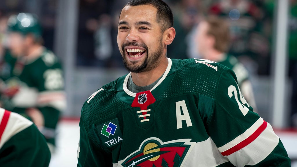 Defenseman Mathew Dumba retiring after 13 NHL seasons with 5 different teams — WCCO / CBS Minnesota, Belvedere Sports news