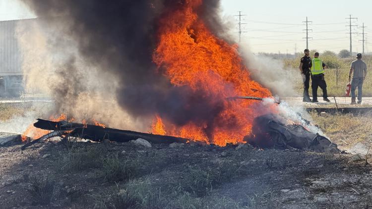 'You just want to help': Witness recounts deadly Fort Worth plane crash — WFAA (Dallas-Fort Worth), Belvedere Community news