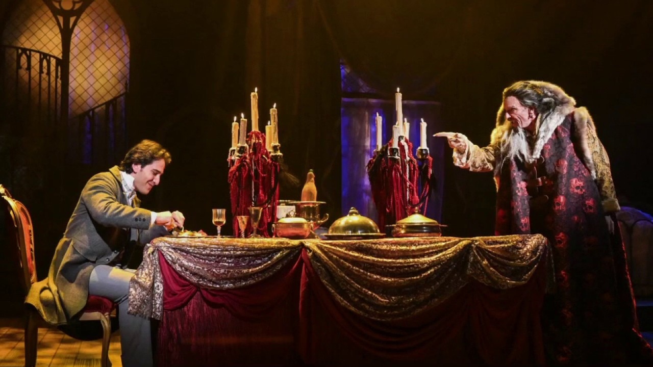 'Dracula' at TheatreWorks Silicon Valley — KTVU FOX 2 Bay Area, Belvedere Arts news