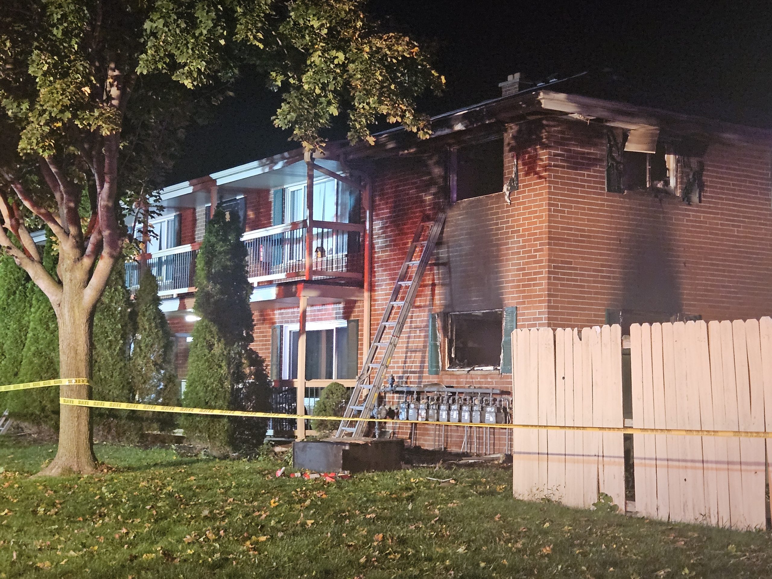 Hartford apartment fire; 12 displaced, 10 pets rescued — FOX 6 News, Belvedere Community news